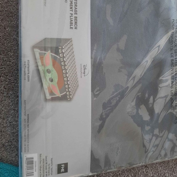 Brand new in packaging large mandalorian baby yoda storage bin/bench - Picture 2 of 6